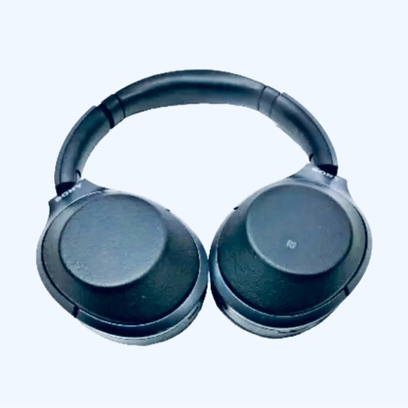 Sony WH-1000XM2/B Wireless Bluetooth Noise Canceling Hi-Fi Headphones ( Renewed) - Picture 2 of 6